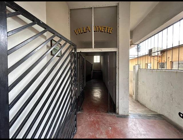 BUSINESS FOR SALE IN SPRINGS CENTRAL